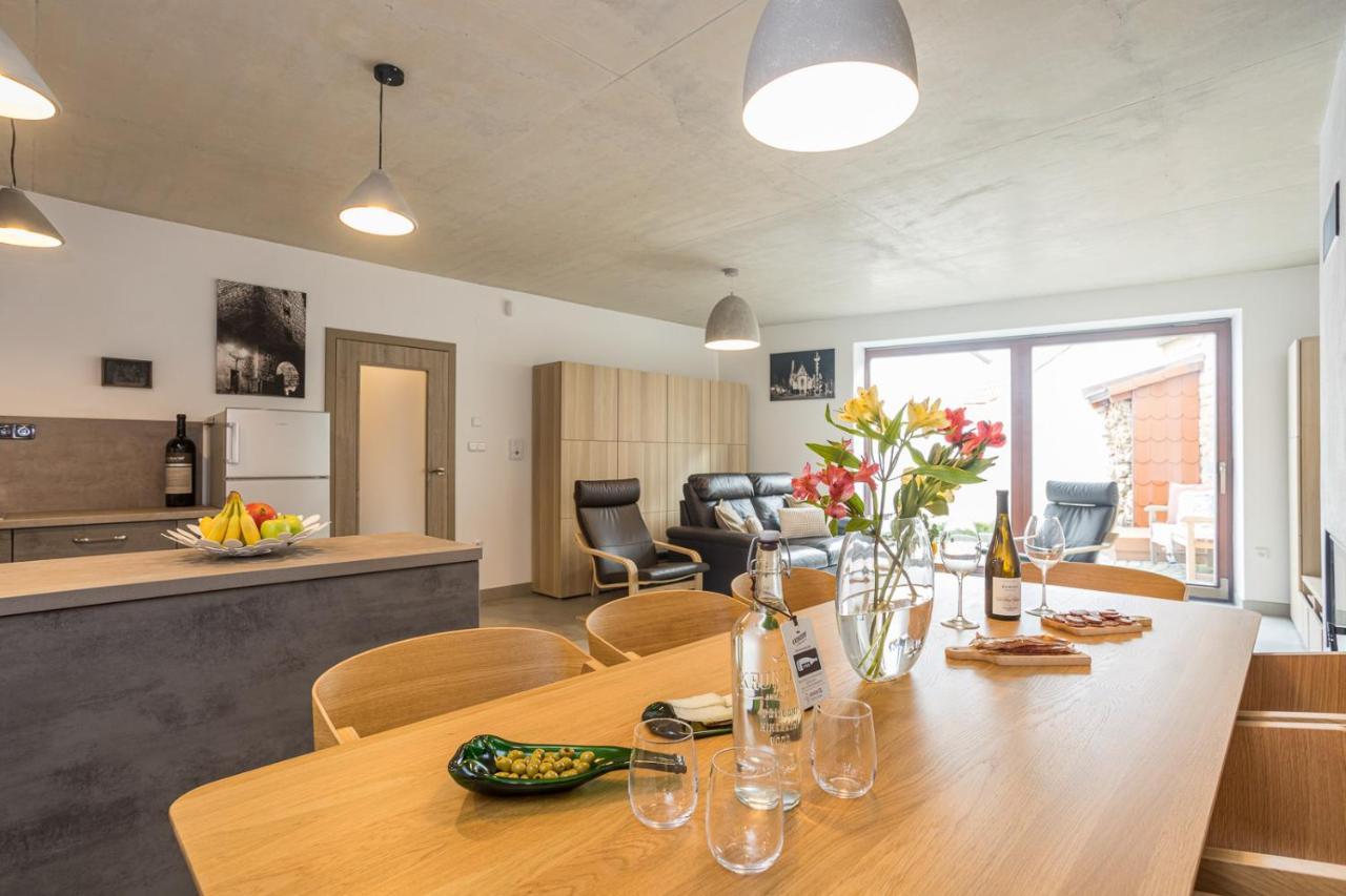 Vinny Apartman Rakovník Buitenkant foto